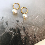 Treasure baroque pearl earrings
