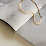Pia necklace