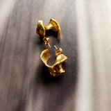 Coquille earrings