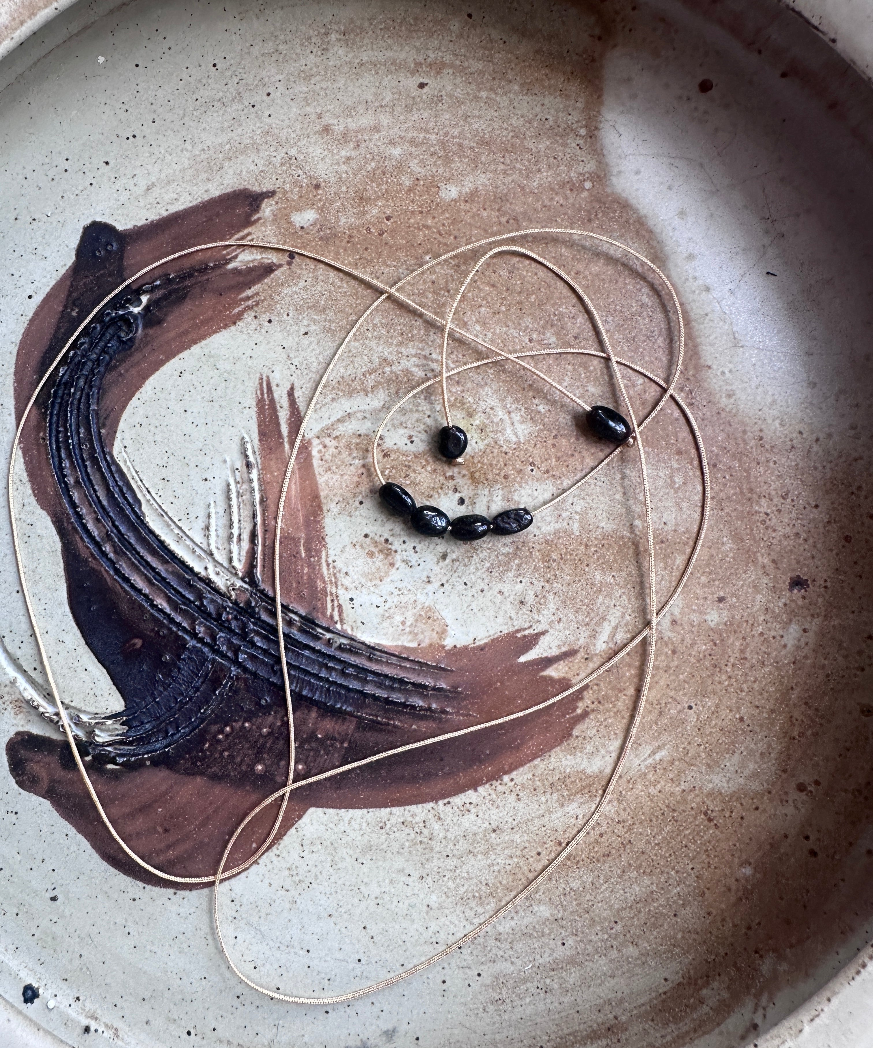 Grania string necklace