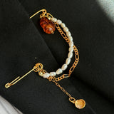 Feline chain pendant