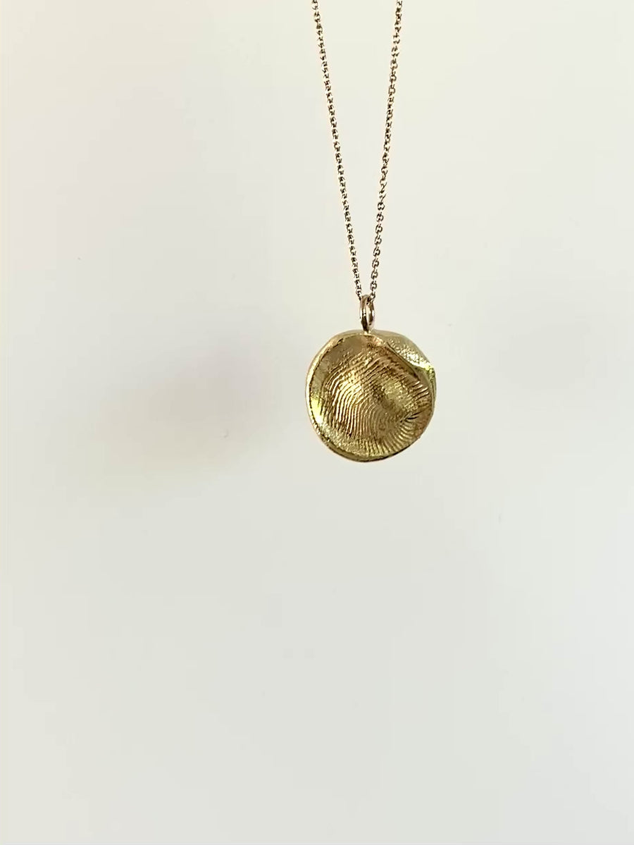 Big fingerprint pendant