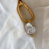 Grace 1 link pearl earring